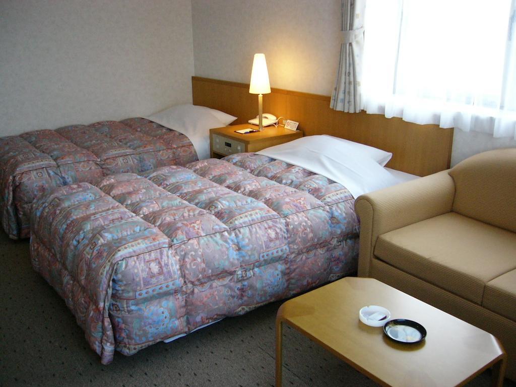 Hotel Okabe Shiosaitei واكاناي الغرفة الصورة